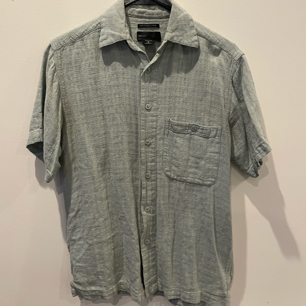 Linen Light Green Button Down Shirt Size Small